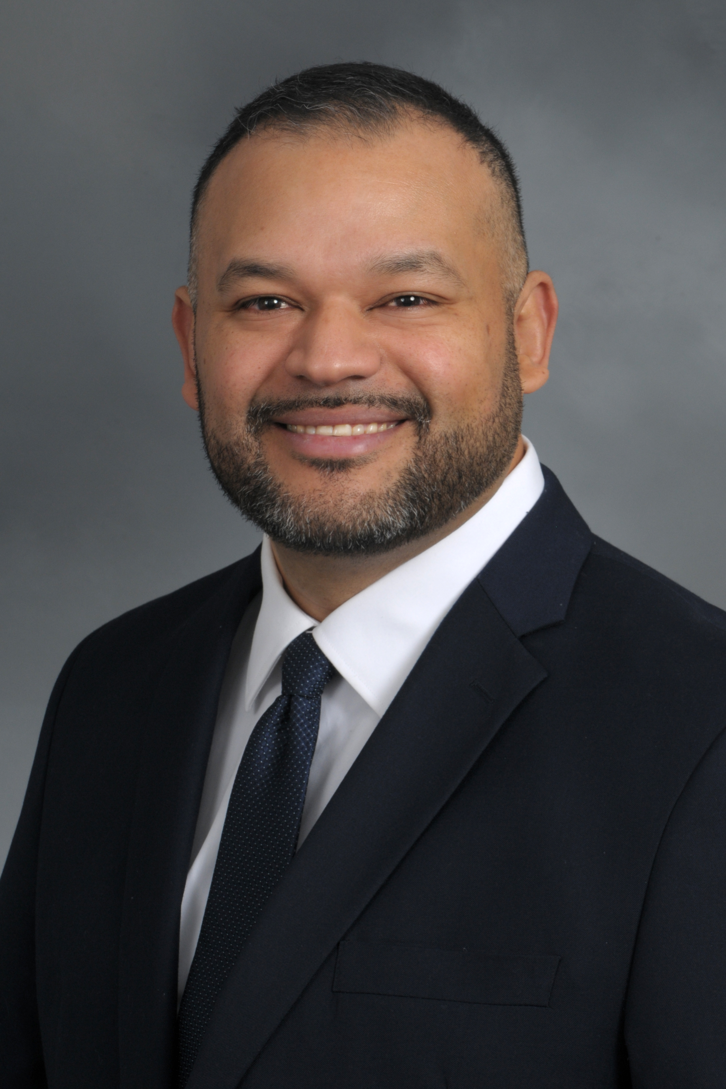 Edder Peralta headshot