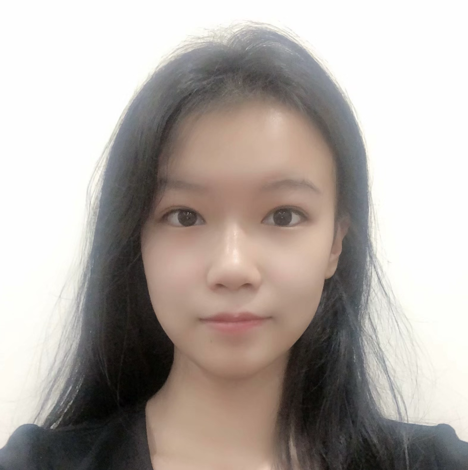 Cecilia Liu headshot