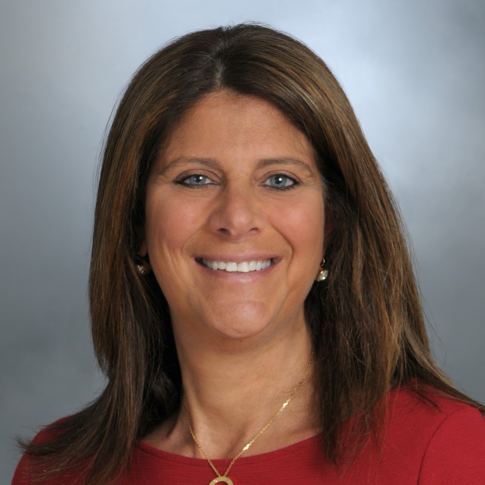 Headshot of Stacy Jaffee Gropack