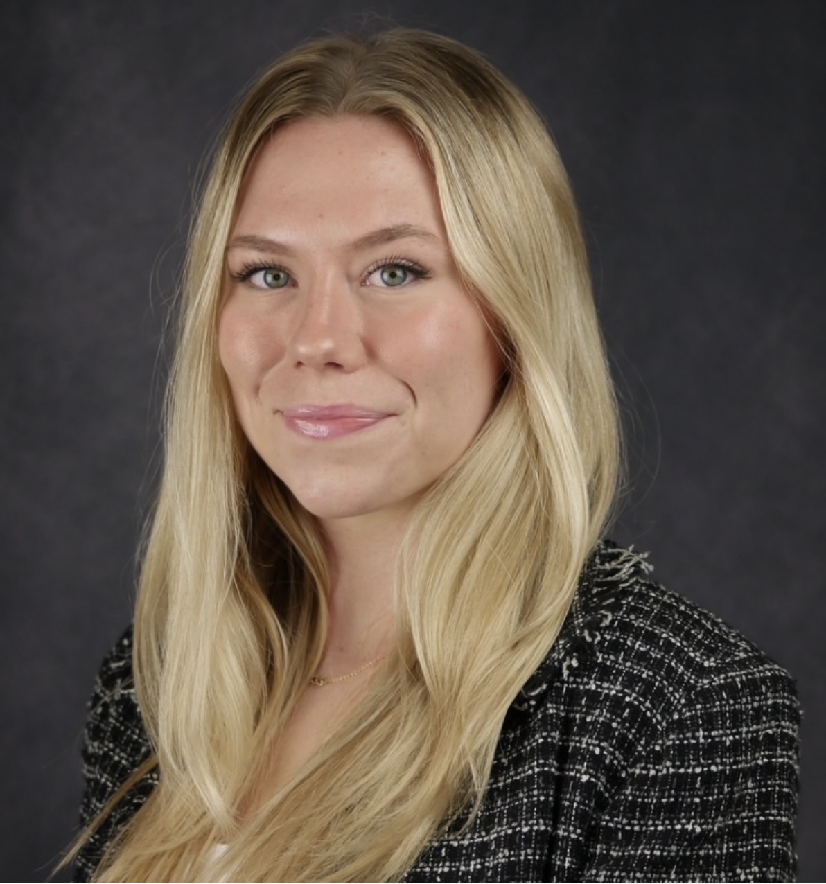 Lauren Monarque headshot